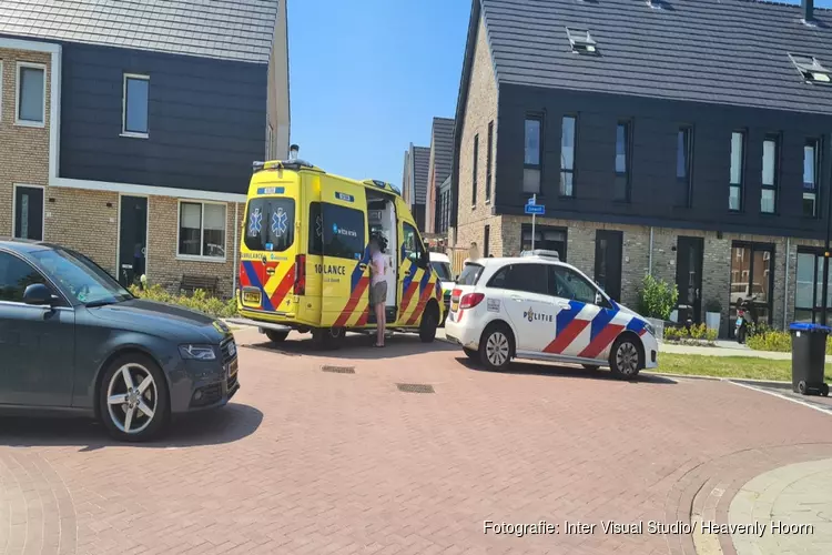 Auto rijdt kind aan in Schagen