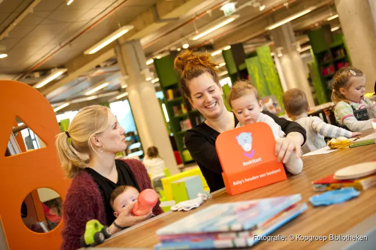 De BoekStartcoach in de bibliotheek