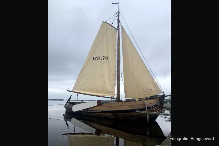 Wieringer Aak WR179 is terug in Den Oever en vrijgesteld van havengelden