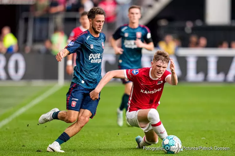 AZ en FC Twente delen de punten