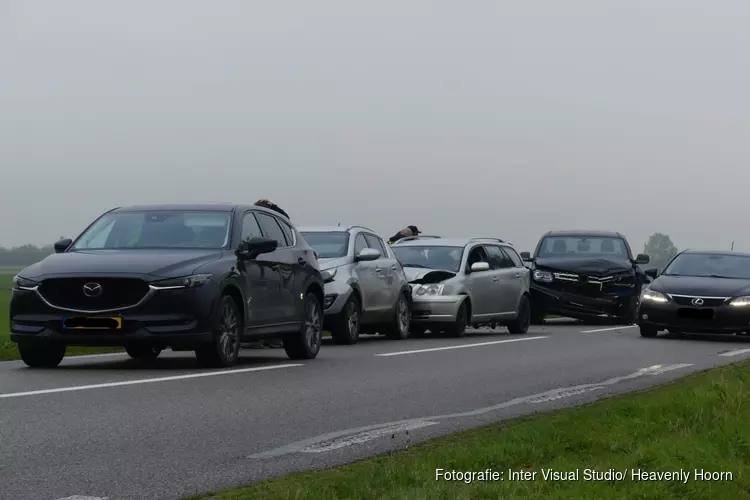 Veel schade bij kop staart botsing Barsingerhorn