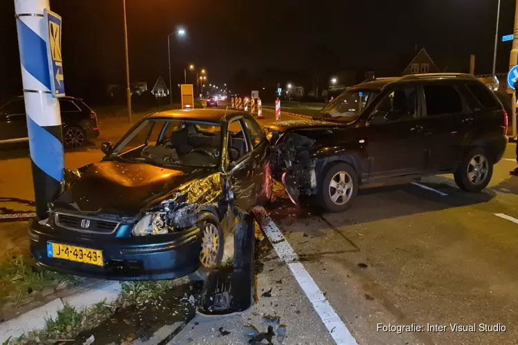 Botsing op beruchte kruising in Nieuwe Niedorp