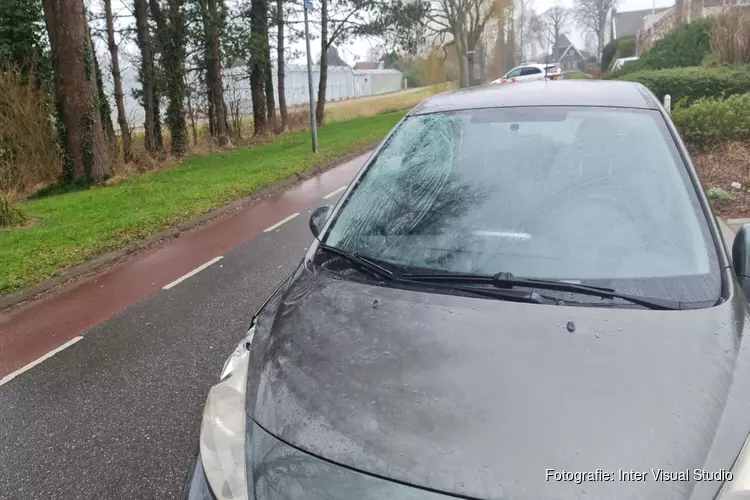 Fietsster zwaargewond bij ongeval in Winkel