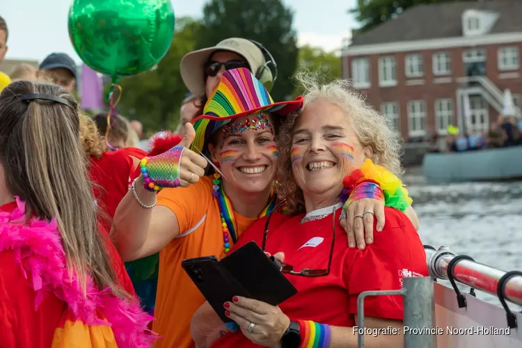 Meevaren tijdens Canal Parade Amsterdam&#39;23? Inschrijving voor provincieboot geopend