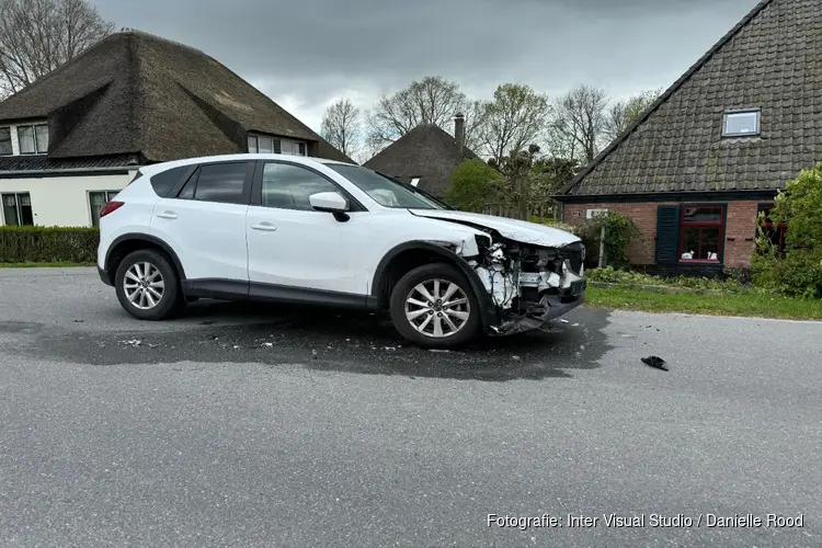 Ongeval in Nieuwe Niedorp tussen auto en vrachtwagen