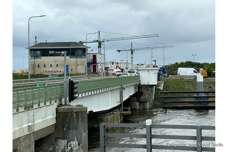 Dodelijk verkeersongeval Afsluitdijk (A7)