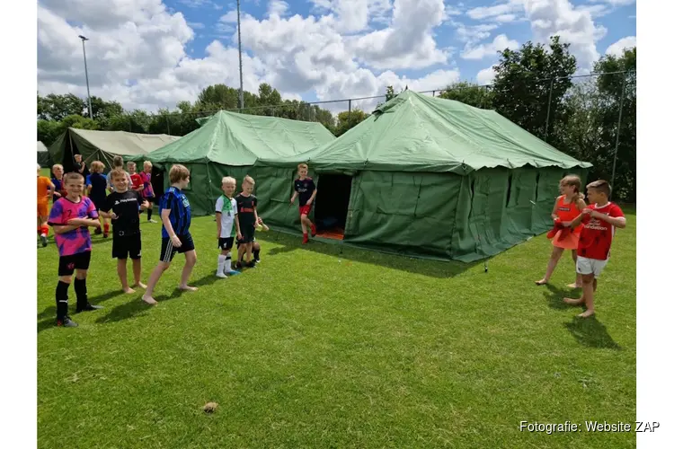 Opnieuw twee tenten voor de ZAP voetbal- en handbalkampen