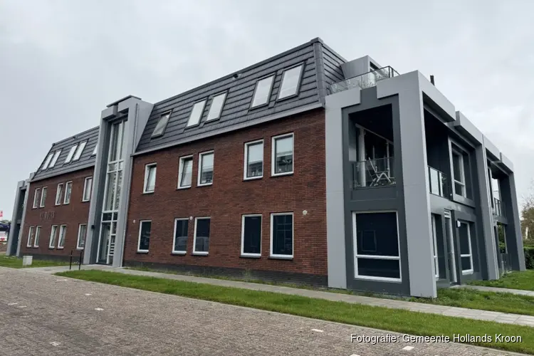 Feestelijke opening nieuwe appartementen De Molen en De Vaart in Anna Paulowna