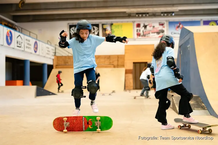 Feestelijke kick-off van het vernieuwde sportakkoord Hollands Kroon op campus de terp