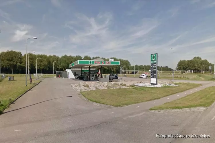 Vier verdachten en blauwe Opel gezocht na overval op tankstation Nieuwe Niedorp